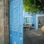 Traditional With Jacuzzi & Terrace Mandarin Holiday home *