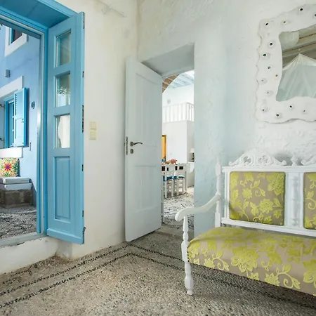 Vakantiehuis Traditional Villa With Jacuzzi & Terrace Mandarin Home