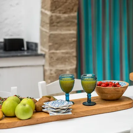 Traditional With Jacuzzi & Terrace Mandarin Koskinou (Rhodes)