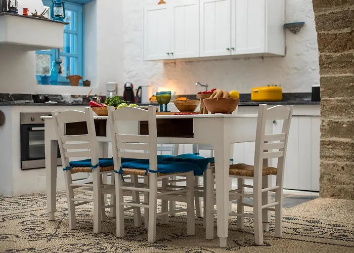 Semesterbostad Traditional With Jacuzzi & Terrace Mandarin