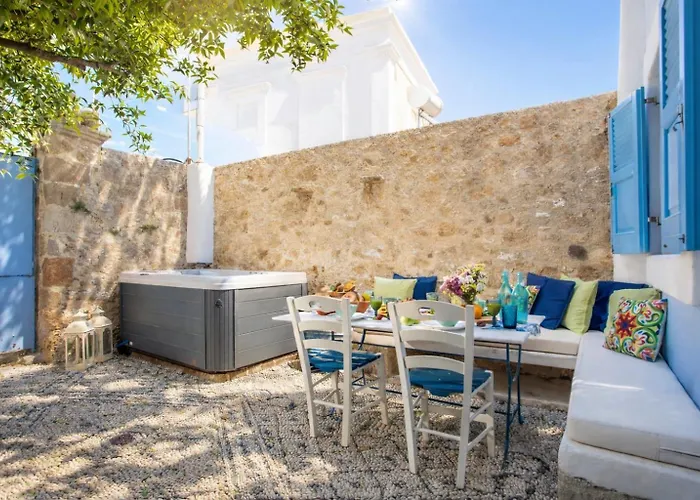 Traditional With Jacuzzi & Terrace Mandarin *