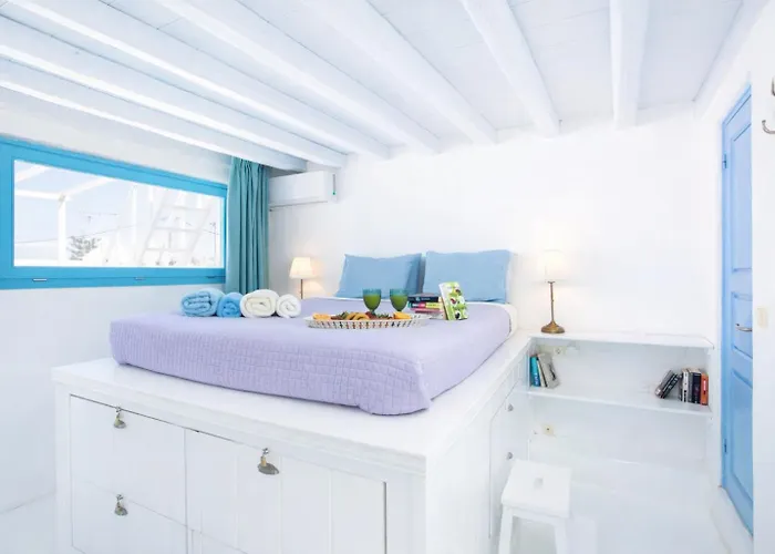 Traditional With Jacuzzi & Terrace Mandarin Semesterbostad *