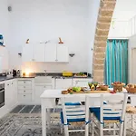 Traditional With Jacuzzi & Terrace Mandarin Dom wakacyjny Koskinou (Rhodes)