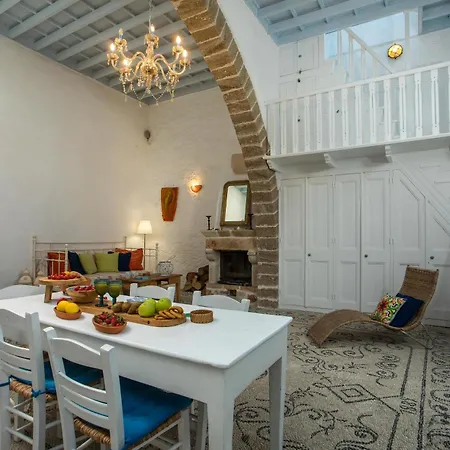Traditional With Jacuzzi&terrace Mandarin * Koskinou (Rhodes)